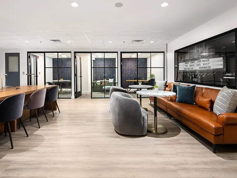 Oak Park Place — Photo 5