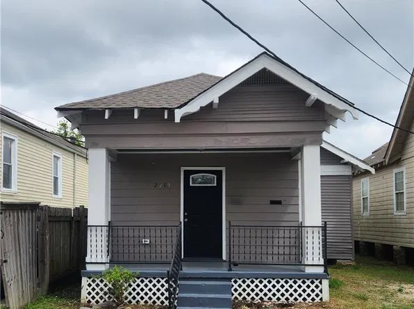 2215 Mandeville St, New Orleans, LA 70117