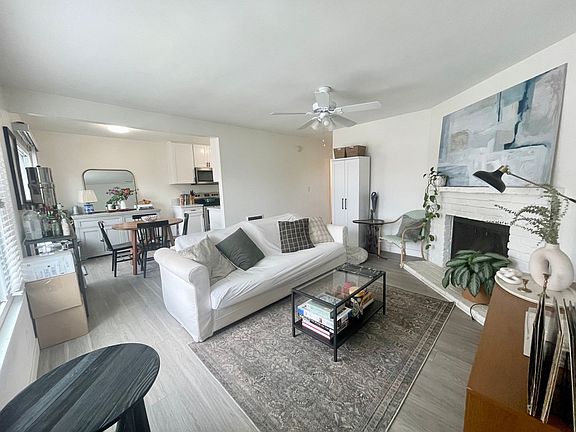 5th image of 1443-1445 Hornblend St #B
