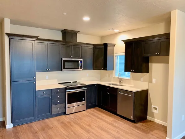 839 Water Ave NE, Albany, OR 97321