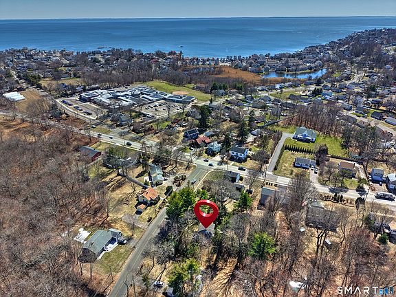 4th image of 16 Brewster Road