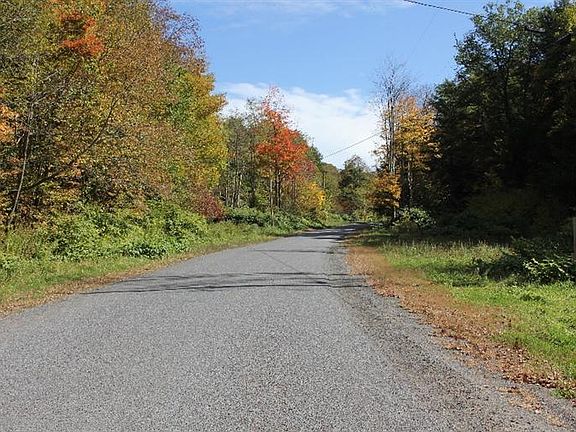 3rd image of 1468 Beers Brook Rd