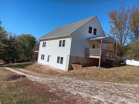 4th image of 349 Center Point Dr