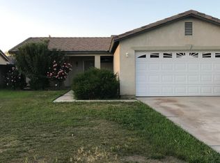 1406 Engelberg Dr, Bakersfield, CA 93307