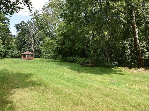 5th image of 206 Whetstone Mls Unit 206
