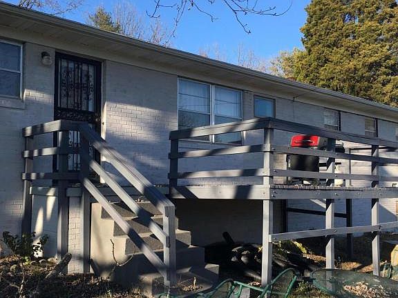 5th image of 2604 Hillwood Dr