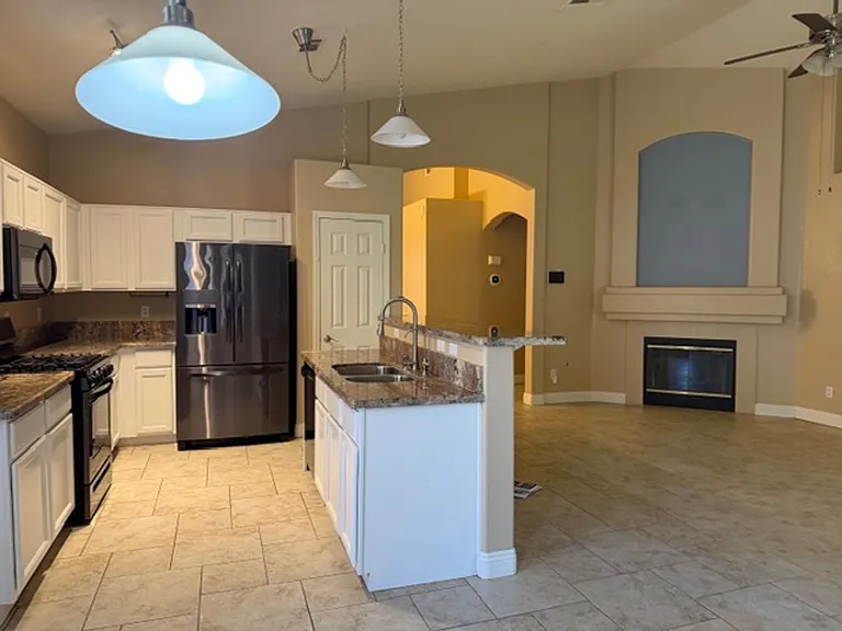 3021 Pismo Beach Dr — Photo 8