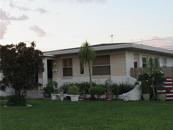4th image of 4937 37th Ave N