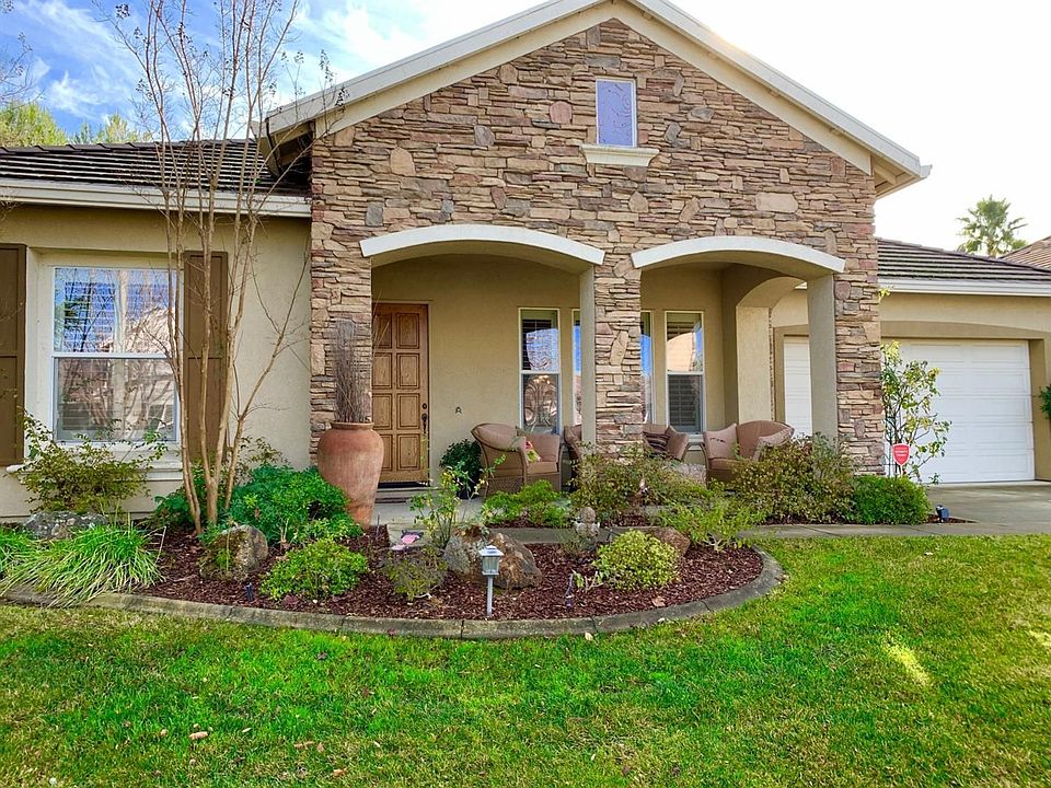 1st image of 2600 Heritage Park Ln