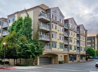 Courtyard Off Main, Bellevue, WA 98004