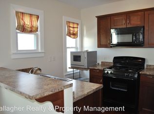 52 Oxford St, Rochester, NY 14607