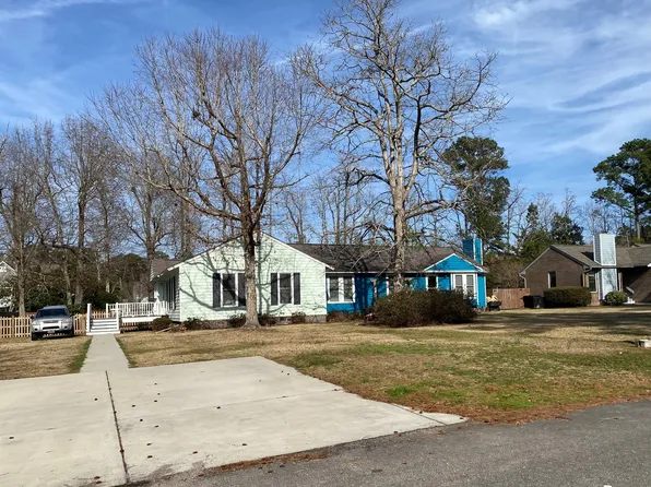 1111 Boone Ln, Wilmington, NC 28411