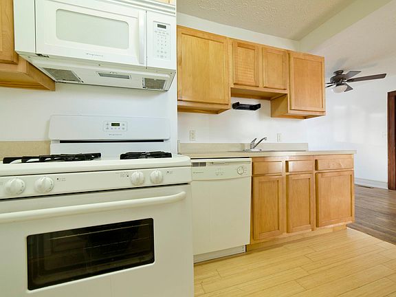 2nd image of 1297 W 58th St APT 4