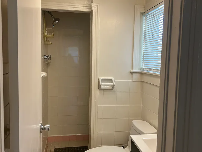 738 Tallapoosa St #D — Photo 4