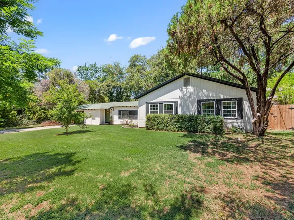 1940 Whippoorwill Ln, Denton, TX 76205