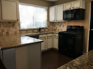 2304 Parkview Dr, Pearland, TX 77581
