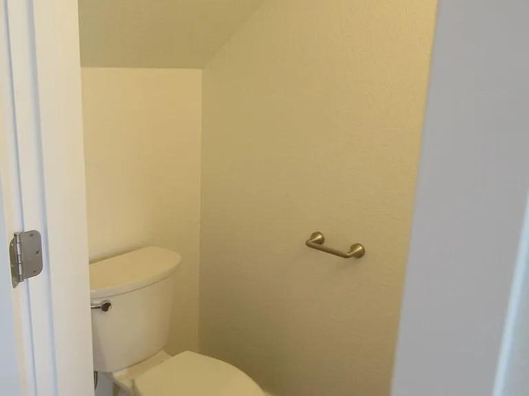 Newer Three Bedroom Duplex — Photo 11
