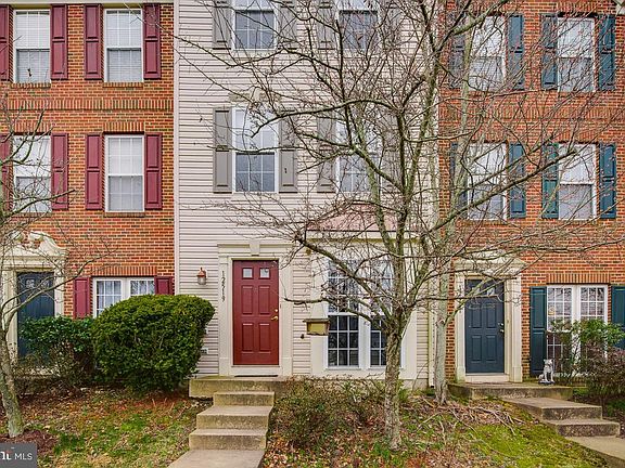 3rd image of 12519 Selkirk Cir