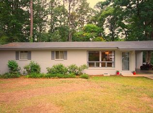 205 Lake Dr, Warner Robins, GA 31088