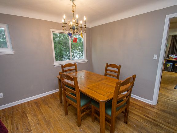 4th image of 6449 Buckingham Dr
