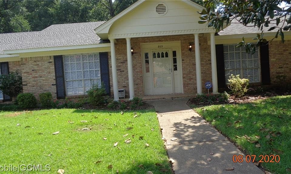 1st image of 758 Ashwood Dr E