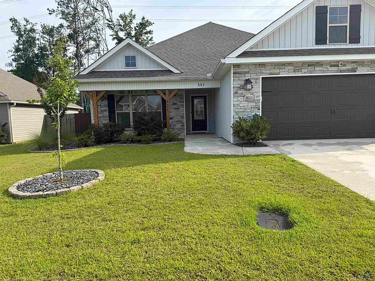 521 Edgarton Way — Photo 2