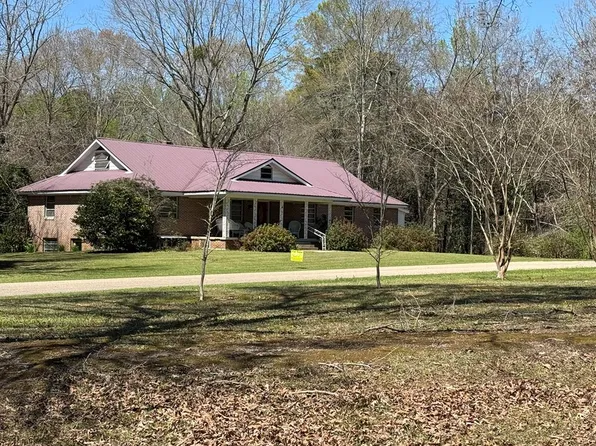 37 Haddox Dr, Pine Hill, AL 36769