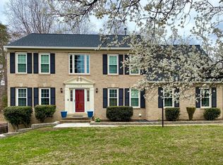 7110 Dudrow Ct, Springfield, VA 22150