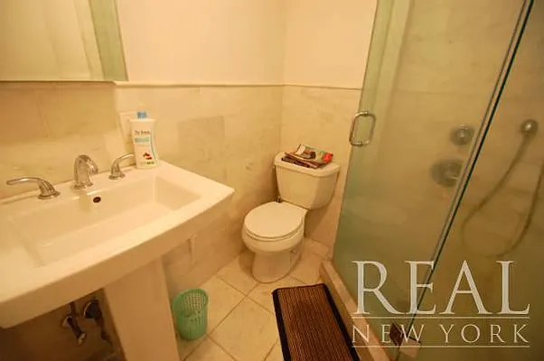 Rented by REAL New York | media 28