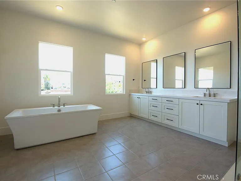 4851 Rideline Rd — Photo 17