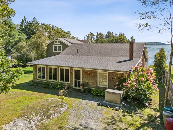 522 Birch Point Road, West Bath, ME 04530
