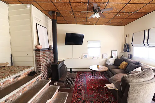 612 Grand St #BACKHOUSE Photo 1