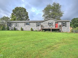 298 Rabbit Run Ln, Dryden, VA 24243