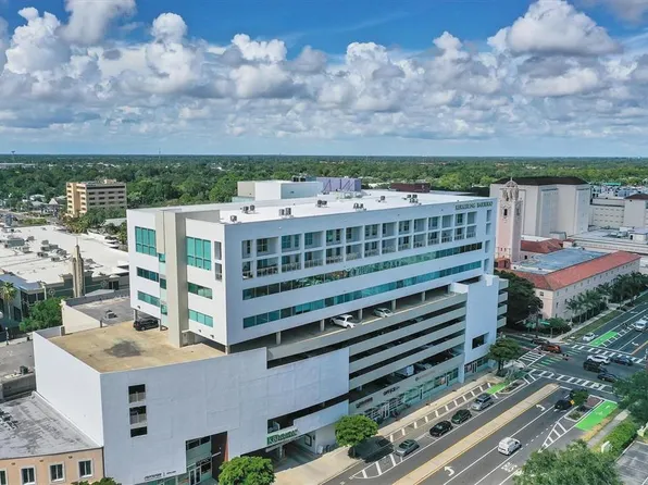 1990 Main St Penthouse 18, Sarasota, FL 34236