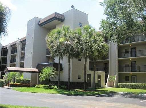 1st image of 9325 Lagoon Pl APT 107