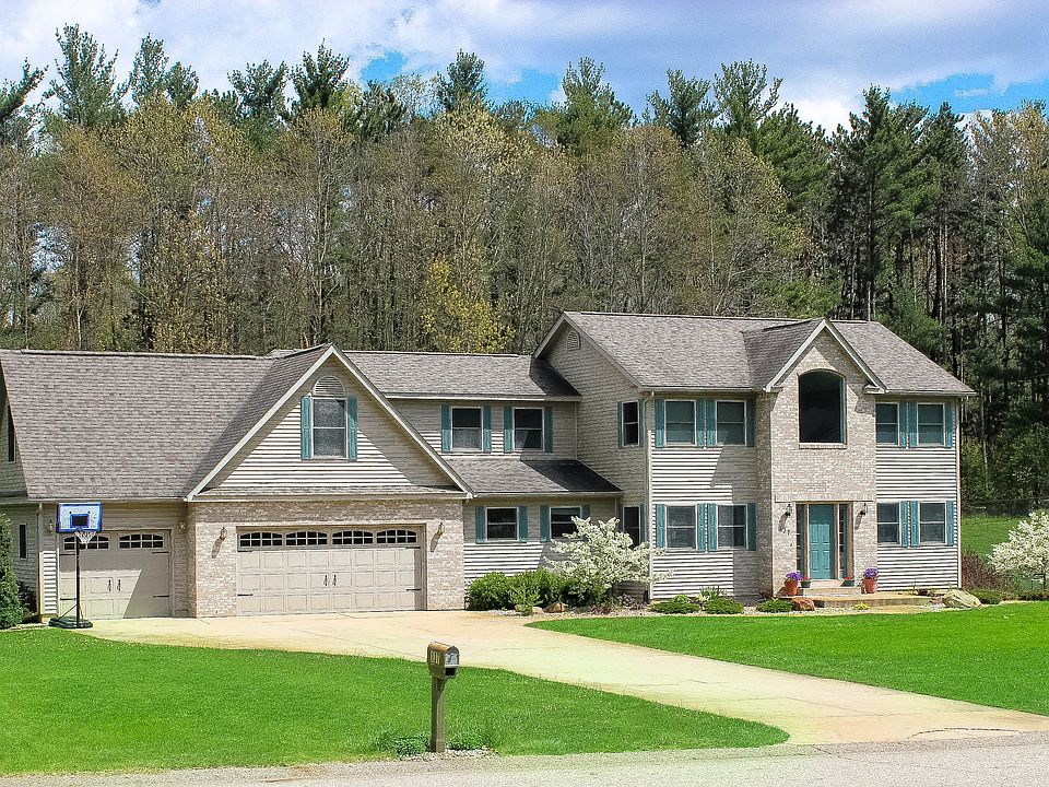 1st image of 137 Dreamfield Dr