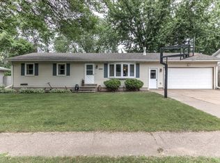 2244 Bradwood Ave, Altoona, WI 54720