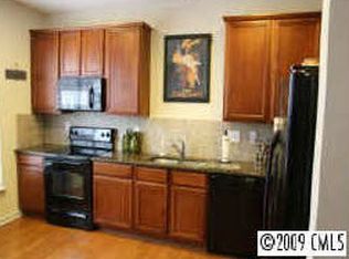 2025 Kegsworth Dr, Charlotte, NC 28273