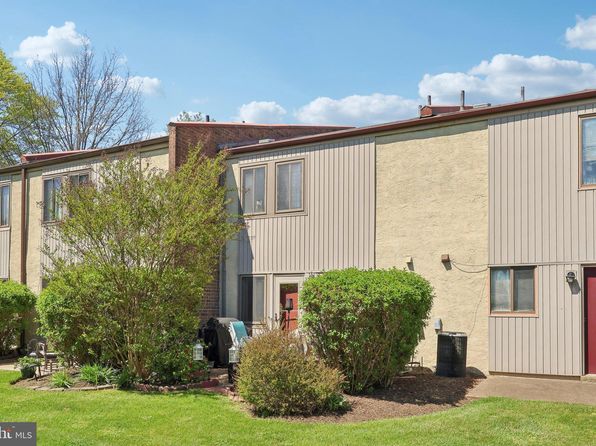 4927 Oxford Ct, Bensalem, PA 19020