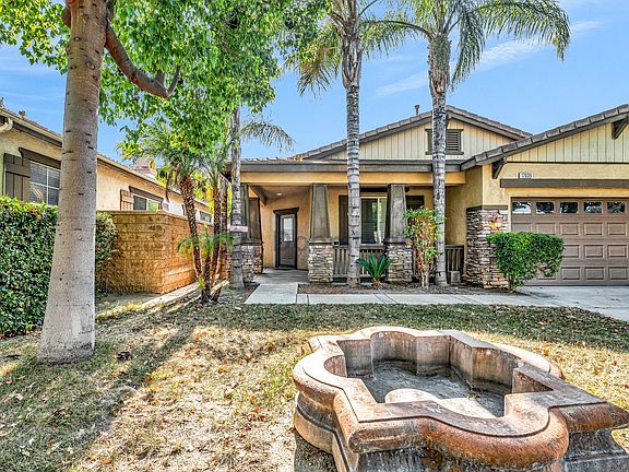 4th image of 17039 Crabapple Ln