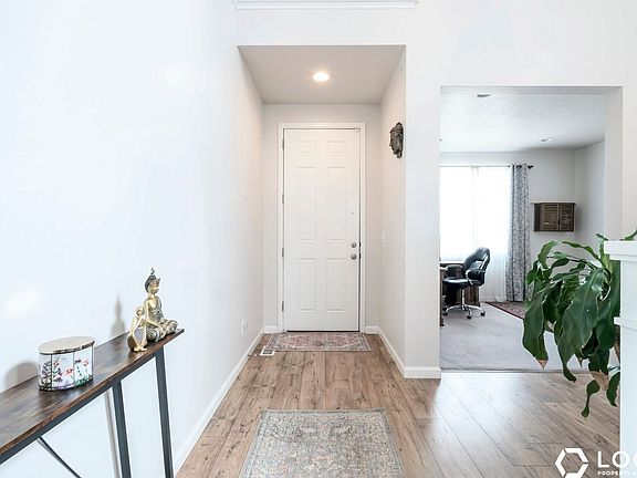 3rd image of 12092 S Tower Arch Ln