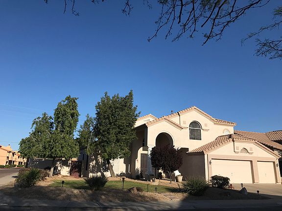 2nd image of 17033 N 55th Pl