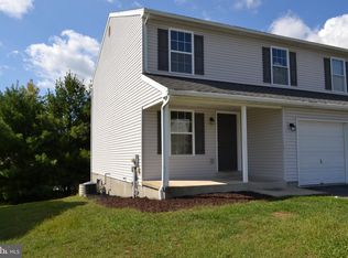 1020 Alexander Dr, Temple, PA 19560