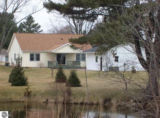 223 2nd Ave, Tawas City, MI 48763
