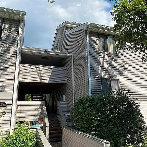 1311 Prospect Village Ln #F — Photo 2