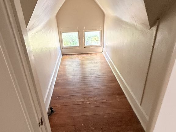 5th image of 2901 Rutland Ave #11470814