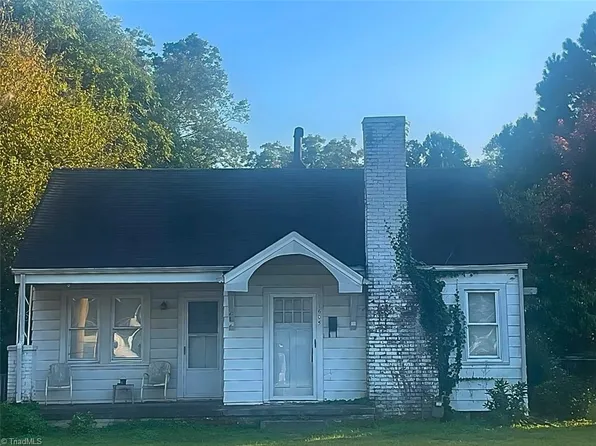 1605 Hanover Rd, Burlington, NC 27217