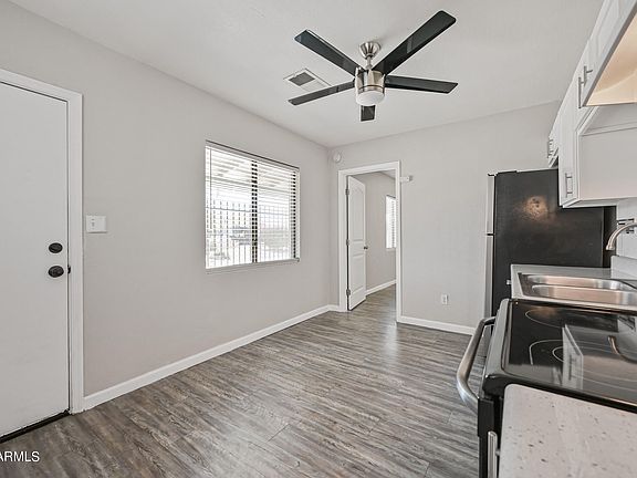 2nd image of 1744 W Glendale Ave APT 3