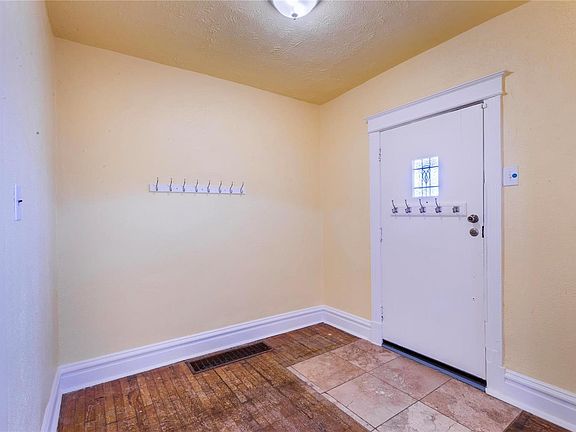4th image of 5039 Adkins Ave