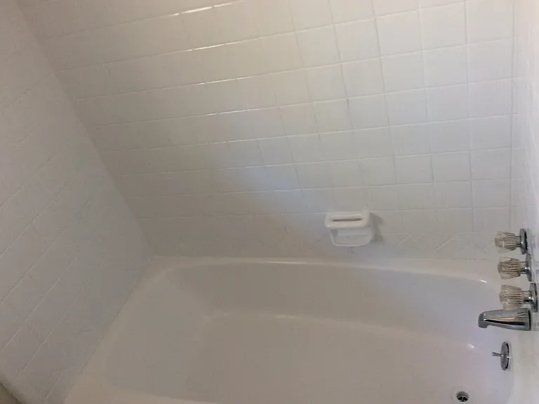 80 Homestead Pl — Photo 5